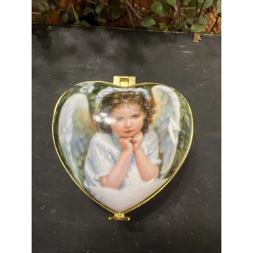 Limoges Style Porcelain Hinged Lid Trinket Jewelry Box Vintage Cherub, Angel